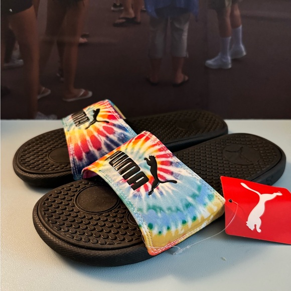 Puma slides - Picture 3 of 3